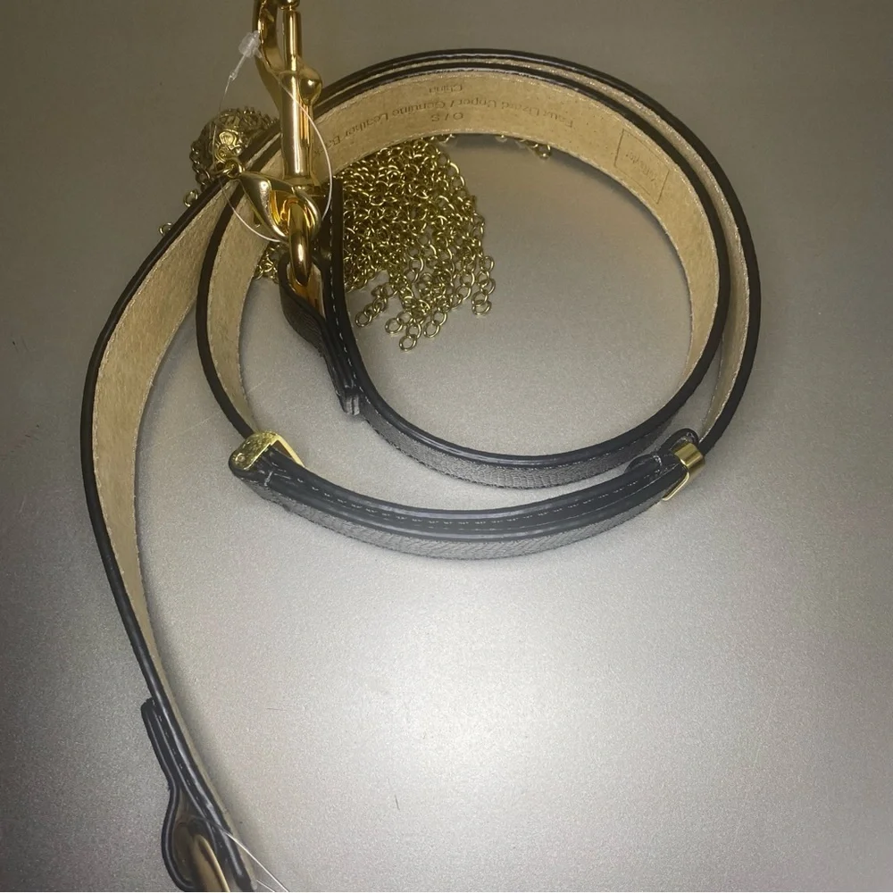 NWT Yul Taylor Adjustable Genuine Leather Belt in Black With Gold Hardware - OS